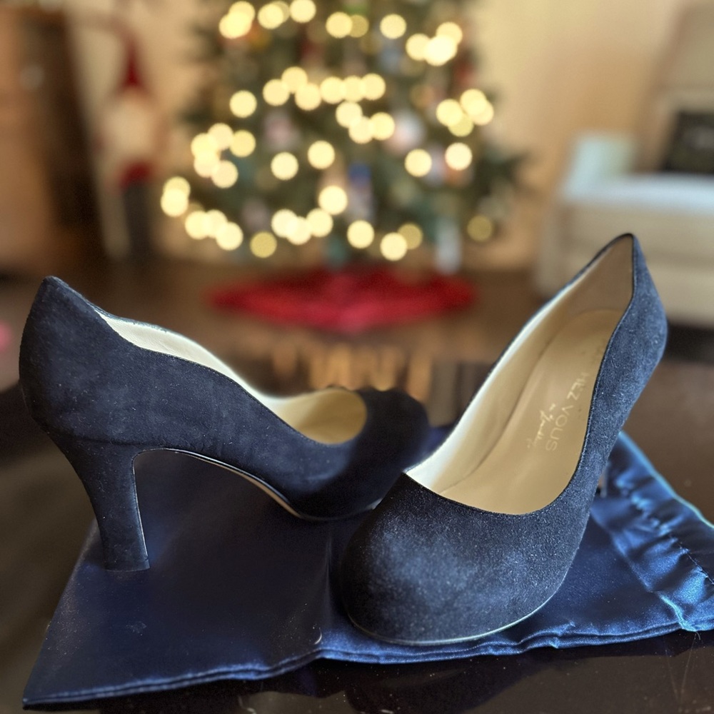 Platform leather heels - perfect condition. Black suede.